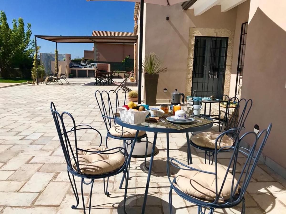 Il Baglio Del Picchio - Noto San Corrado di Fuori Exterior foto